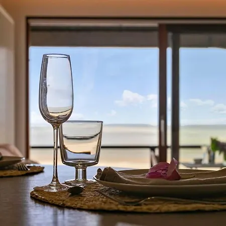 Huswell - With Great Sea View On Terrace Apartment